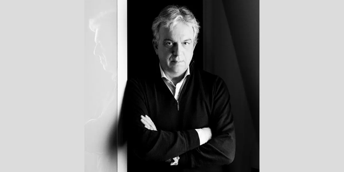 مارکو پیوا (Marco Piva) طراح کالکشن Finishes ماندلی