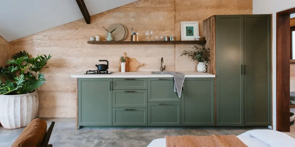 Kitchen Color Trends in 2025: Balanced and Timeless Choices